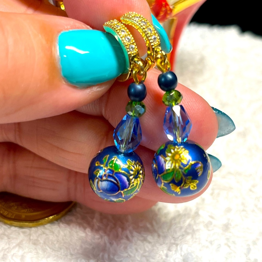 💙Hand painted ceramic beaded earrings with blue and gold accent/huggies
